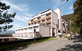 Hotel Sherlock Holmes&Khana Restaurant nur 200 m zur Gondelbahn Hasliberg
